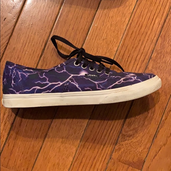 Limited Edition Lightning Bolt Vans - Picture 3 of 4